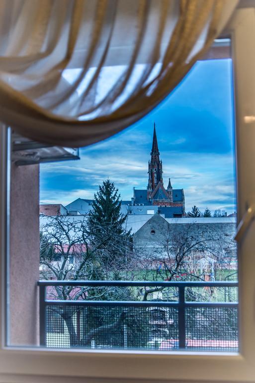 Apartment Flores Осієк Екстер'єр фото